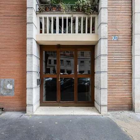 Boutique In Vatican